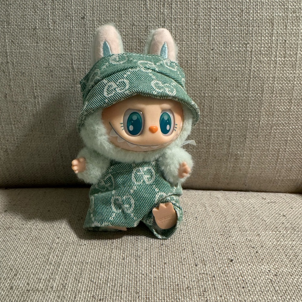 Popmart Labubu
